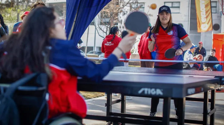 La acción continúa en Santiago 2023.