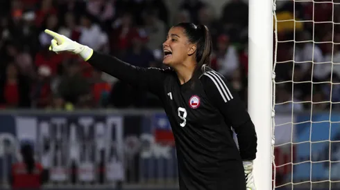 María José Urrutia se ganó el corazón de todos al asumir la responsabilidad de ponerse al arco, sin ser arquera, en la final de los Panamericanos.