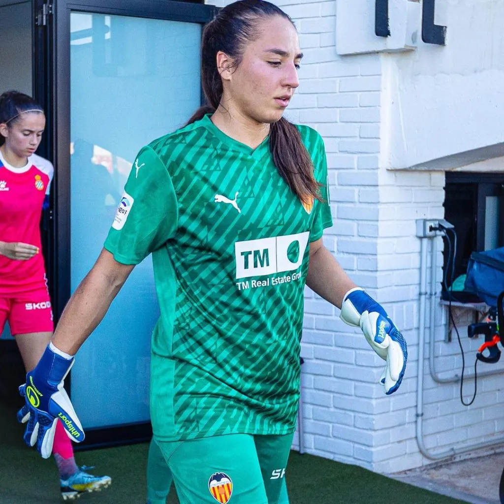 Antonia Canales llegó al Valencia desde el Real Oviedo. También jugó en Colo Colo y la Universidad Católica. (Foto: Valencia Femenil).