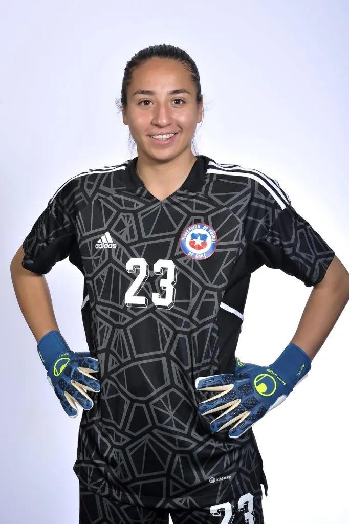 Antonia Canales, arquera de La Roja Femenina (Conmebol)