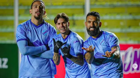 Ronnie Fernández marcó un golazo y terminó celebrando como Spiderman, de quien se disfrazó en Halloween.