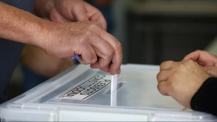Santiaguinos asisten a emitir su sufragio (2022)