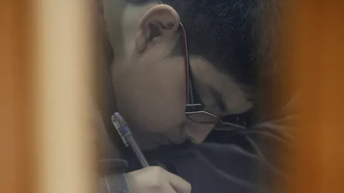 Estudiante rindiendo una prueba.