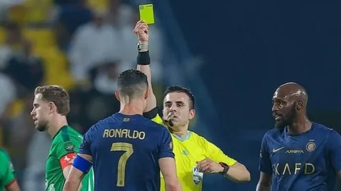 Piero Maza causó polémica en Arabia Saudita por su arbitraje. ¿Cuánto les pagan a los jueces extranjeros por partido allá?