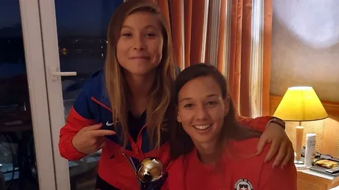 Yanara Aedo dispara en defensa de Tiane Endler.