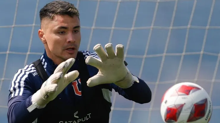 Cristóbal Campos tiene para dos semanas fuera de las canchas.