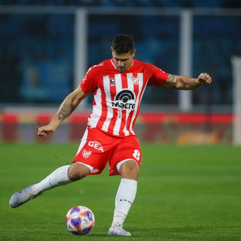 Gabriel Graciani con la camiseta de Instituto de Córdoba. (Captura Instagram).