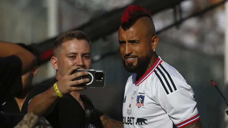 Colo Colo podría tener el regreso de Arturo Vidal.