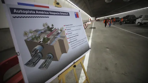 Santiago, 28 de diciembre de 2023 El Presidente de la Republica, Gabriel Boric Font, encabeza inicio de obras de la autopista Americo Vespucio Oriente II. Javier Salvo/Aton Chile