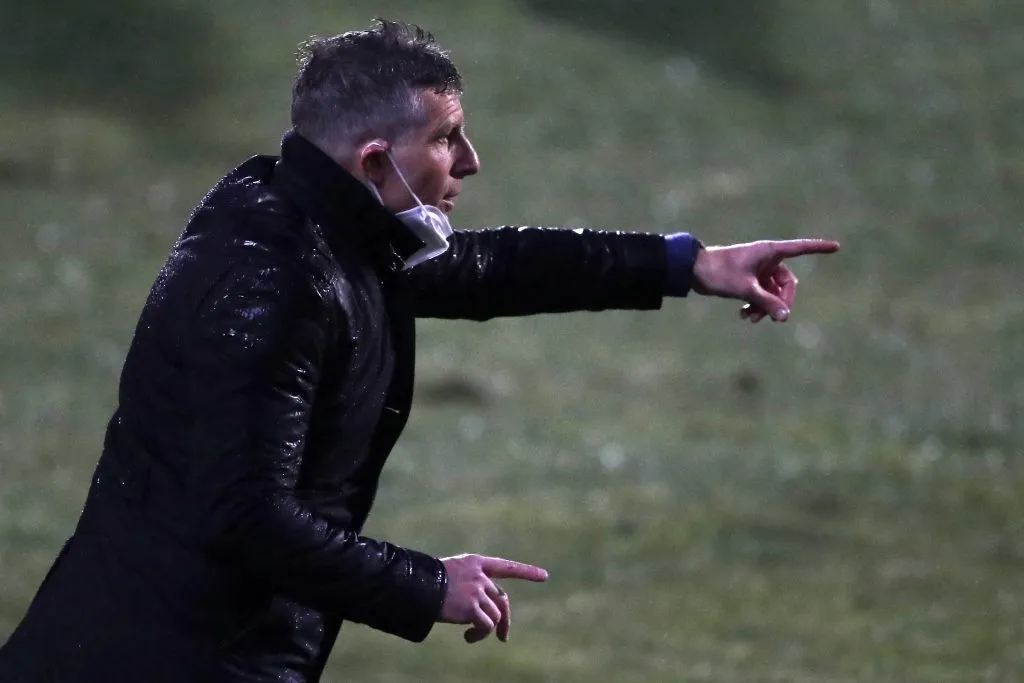 Martín Palermo en su paso por Curicó Unido, club al que renunció por malos resultados. (Andrés Piña/Photosport).