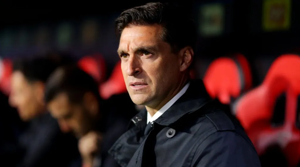 Diego Alonso es el sorpresivo candidato para dirigir La Roja. Foto: Getty Images.