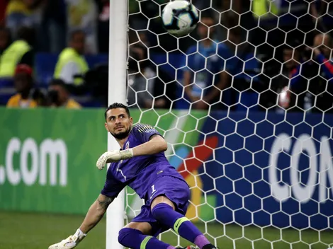 Representante de Arias lo aleja de la U