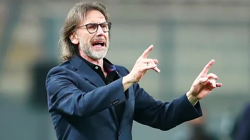 Ricardo Gareca ya está en Chile para firmar su contrato con la Roja.