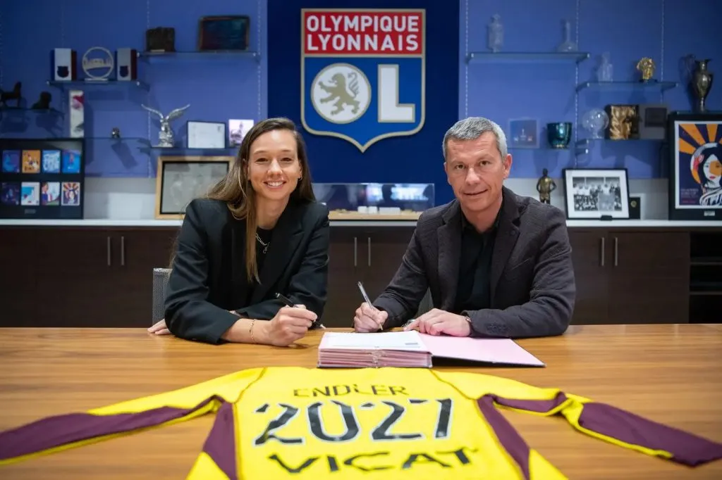 Endler renovó hasta 2027 con el Olympique de Lyon por su brillante 2023. | Foto: Damien LG / OL Féminin