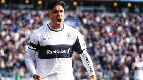 Cristian Tarragona era sondeado por Colo Colo e, incluso, se llegó a hablar de un viaje del argentino a Chile para sellar su pase al Albo.