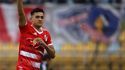 Pablo Solari es seguido desde el extranjero y River Plate busca sacarle más dinero. Esto puede beneficiar a Colo Colo.