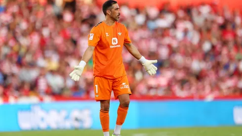 Bravo abre las puertas a su regreso al fútbol chileno