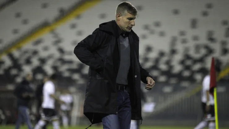 Martín Palermo... ¿se acerca a ser el DT de Colo Colo?