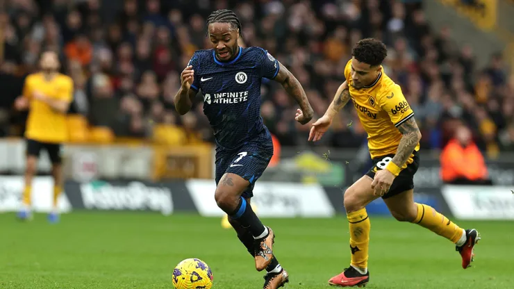 Raheem Sterling desperdició un gol solo, lo que terminó costándole caro al Chelsea.