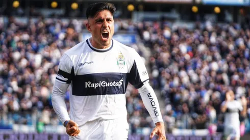 Cristian Tarragona está en la órbita de Colo Colo