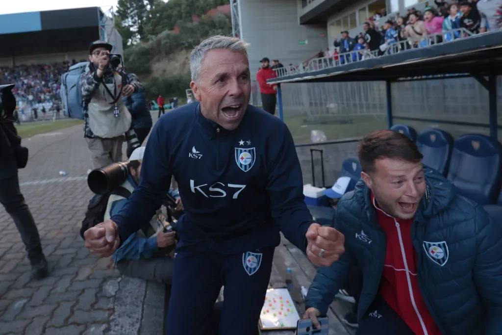 Gustavo Álvarez, nuevo DT de Universidad de Chile 2024.