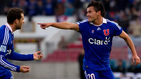 Charles Aránguiz dejó la U hace 10 años.