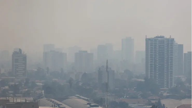 Alerta Roja en Curacaví por incendio en la comuna.