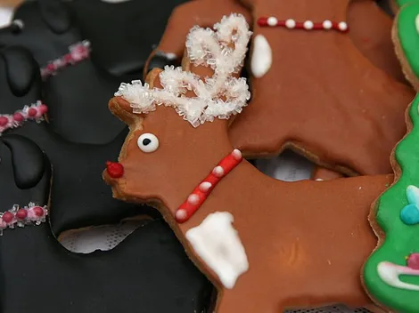 Galletas de Navidad decoradas con glaseado: Una receta divertida