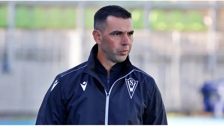 Palladino no se mueve de Wanderers.