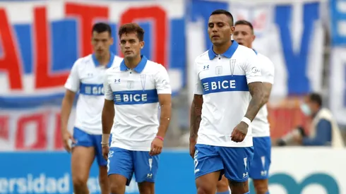 Leiva vuelve a salir de la UC