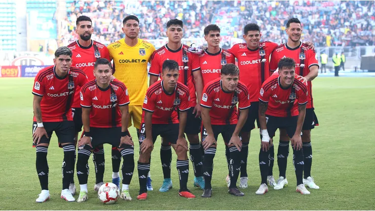 Colo Colo espera conocer este martes a su rival en segunda fase.