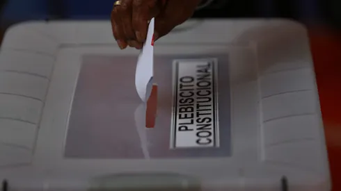 Consulta qué debes llevar para votar este domingo en Chile