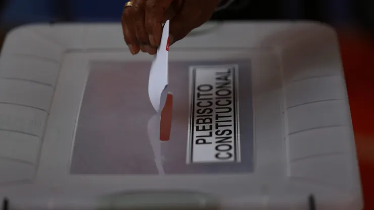 Consulta qué debes llevar para votar este domingo en Chile