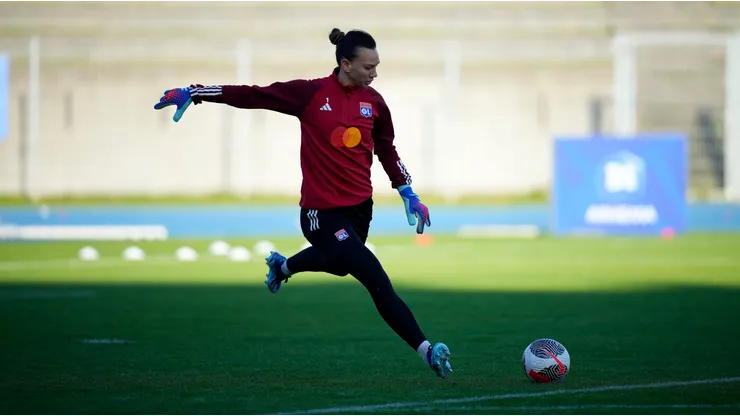 Christiane Endler no conoce de derrotas en la temporada 2023-24.