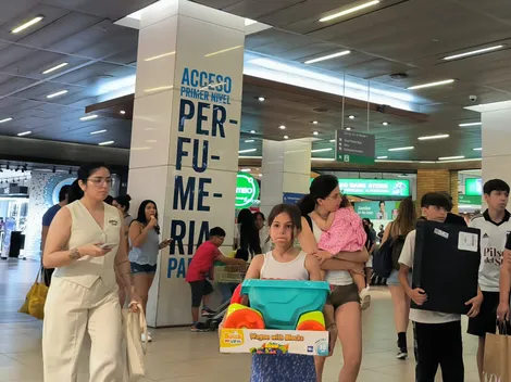 ¿Hasta qué hora están abiertos los malls y supermercados hoy sábado?