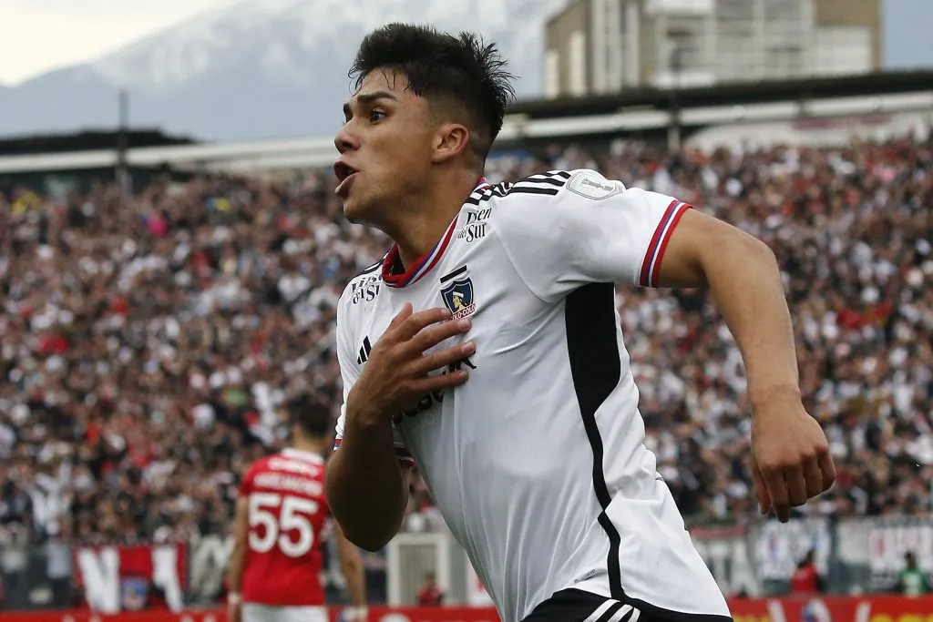 Dante Poli firma que Damián Pizarro también se va de Colo Colo.