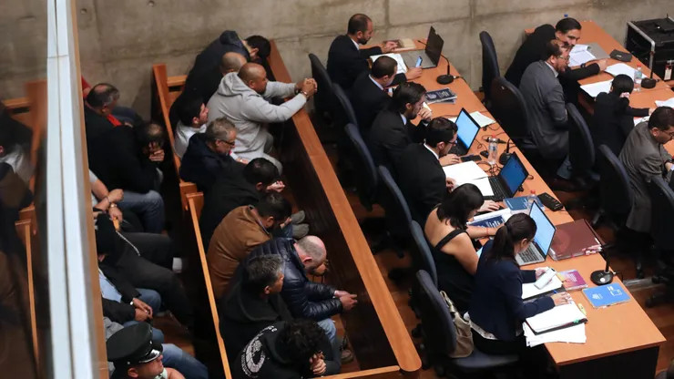 Santiago, 15 de diciembre de 2023 Se realiza control de detencion a 51 empresarios por megafraude tributario de $240 mil millones, realizado en el Centro de Justicia. Javier Salvo/Aton Chile