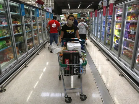 ¿Cierran más temprano hoy? Este es el horario de cada supermercado