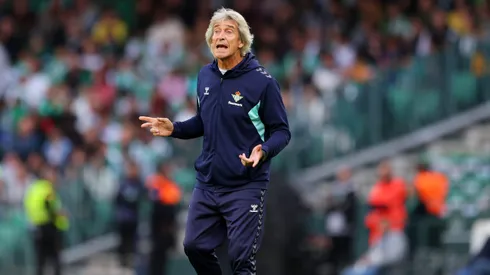 Pellegrini fue criticado por la hinchada del Betis