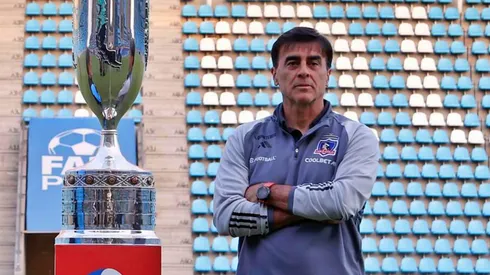 El futuro de Quinteros en Colo Colo todavía no está definido.