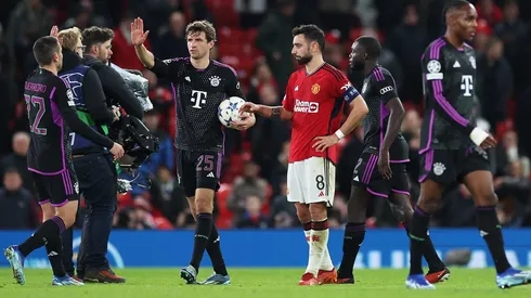 Bayern Múnich le clavó un puñal al Manchester United.