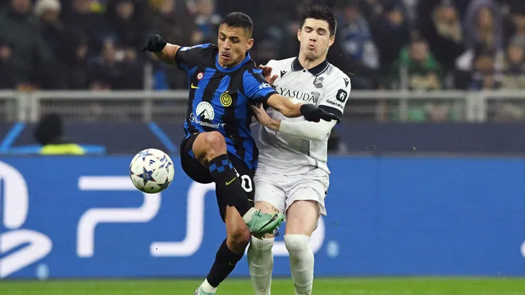 Alexis Sánchez fue titular en el Inter de Milán ante Real Sociedad.