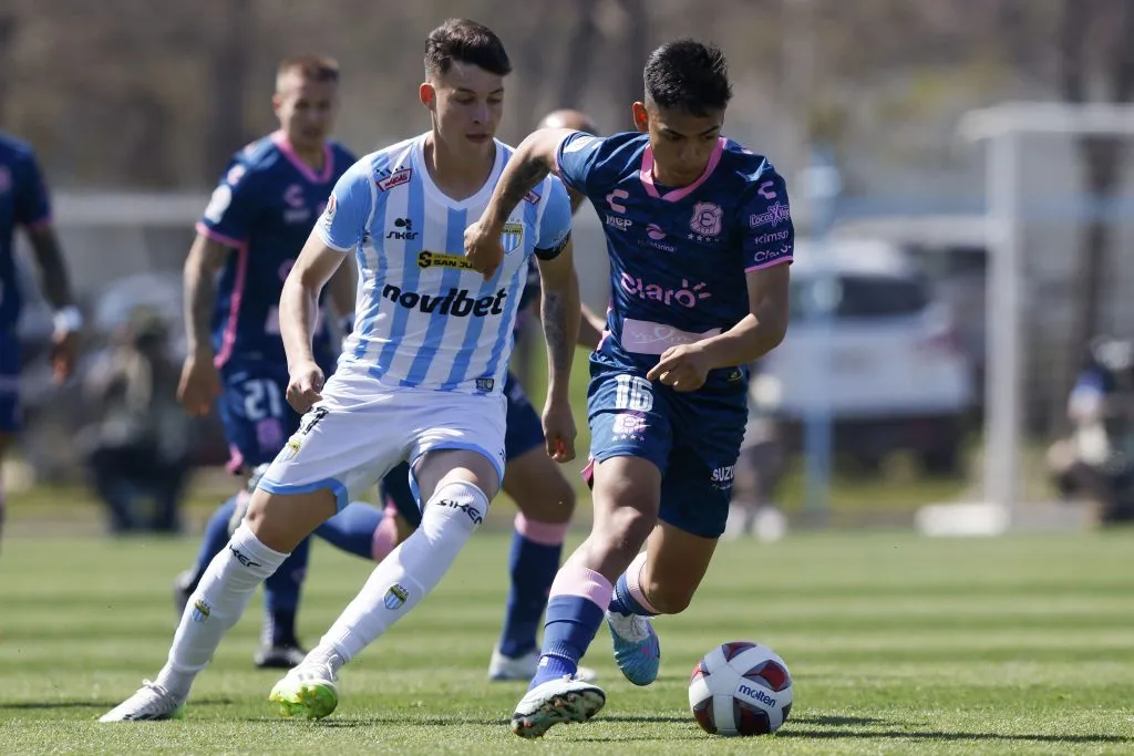 Canales hoy es sondeado por Universidad Católica para el 2024. | Foto: Photosport