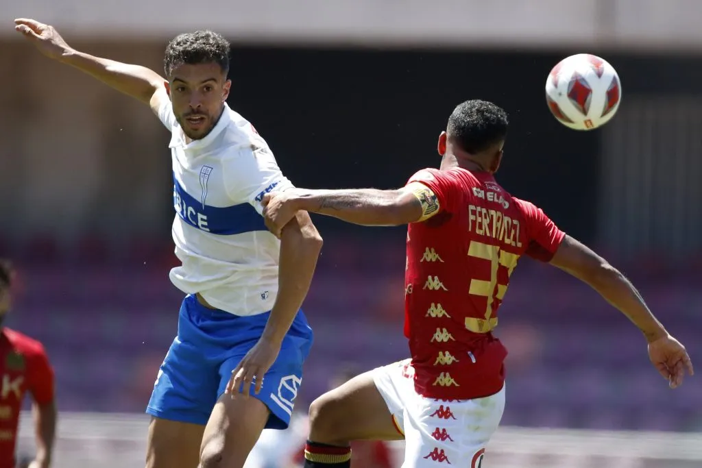 Di Santo jugó 24 partidos en Universidad Católica, anotando dos goles y entregando dos asistencias en 1468 minutos de acción. | Foto: Photosport.