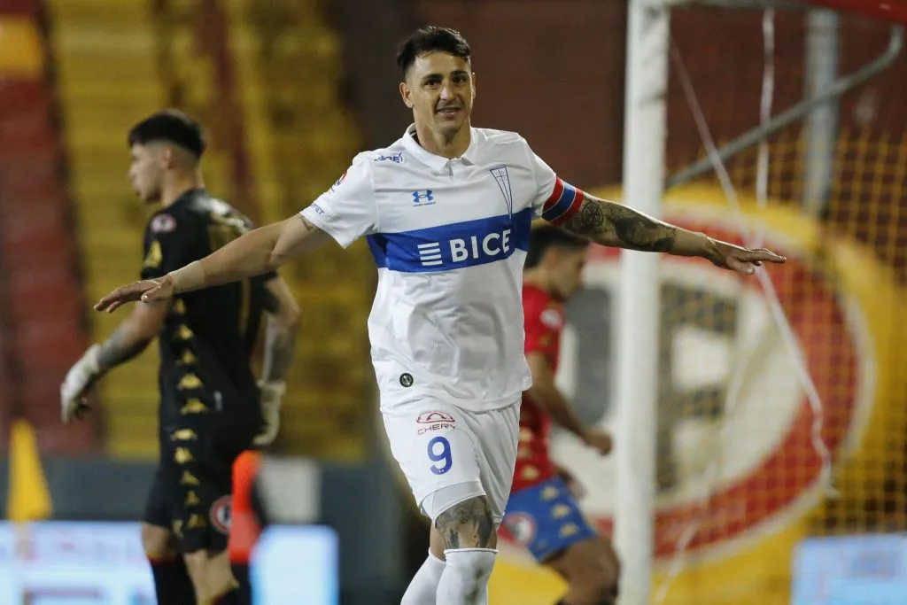 Zampedri está a 16 goles de otro récord | Photosport