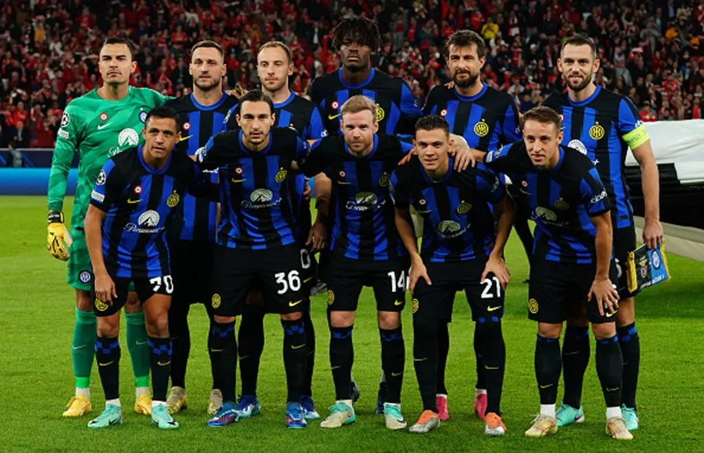 Alexis asoma como titular en el Inter contra Real Sociedad.