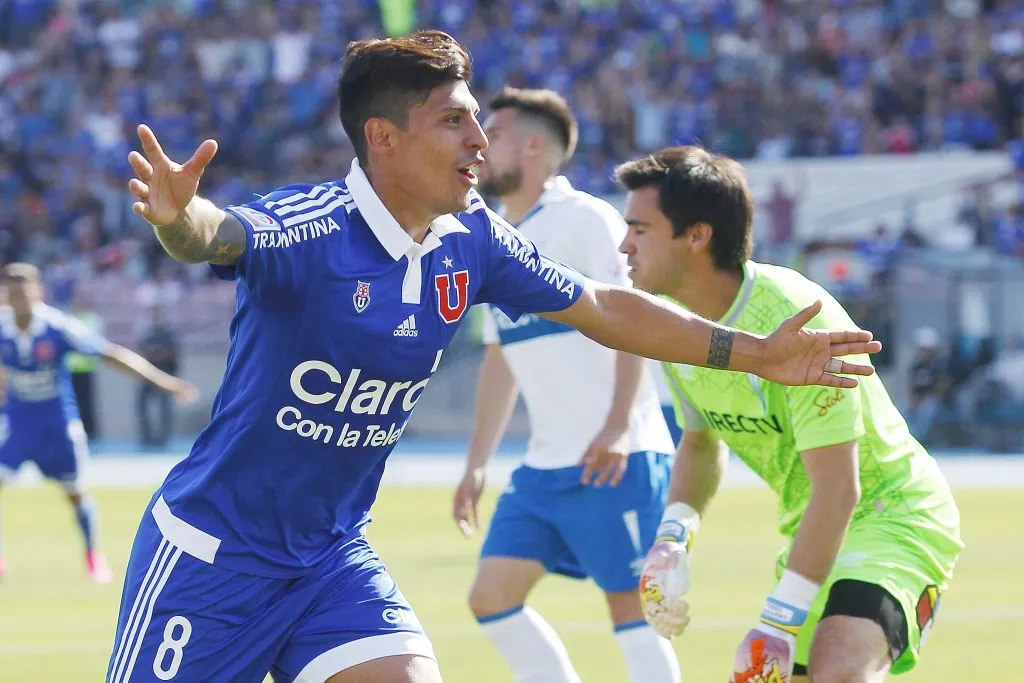 Ojo azules: la prioridad de Pato Rubio es volver a vestir la camiseta de Universidad de Chile.