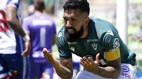 Ronnie Fernández no olvida a Santiago Wanderers y sufrió con todo la derrota en la final de la Liguilla del Ascenso ante Iquique.