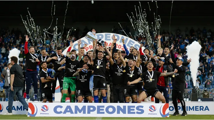 Huachipato logra la épica y es campeón del fútbol chileno.