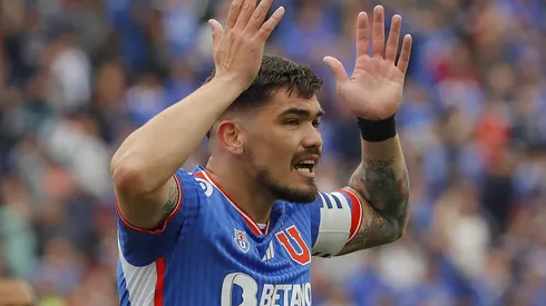 ¿Renovará Casanova en la U?